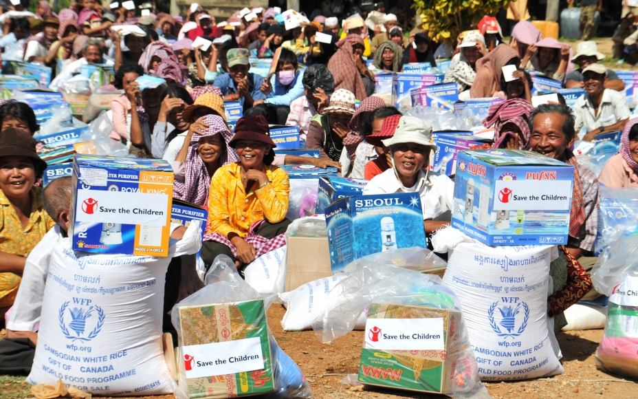 Cambodia - WFP Provides Emergency Food Supplies in Flood-Affected Areas. WFP/Meng Chanthoeun