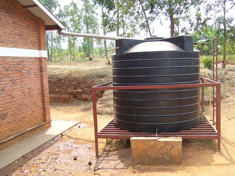 Rainwater Harvesting tank, also connected to a piped water supply. Picture by C.Rieck (2011)